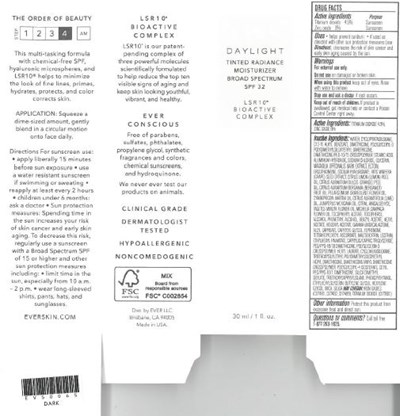 Dark Daylight Tinted Radiance Moisturizer BS SPF 32 - Dark Daylight Tinted Radiance Moisturizer BS SPF 32